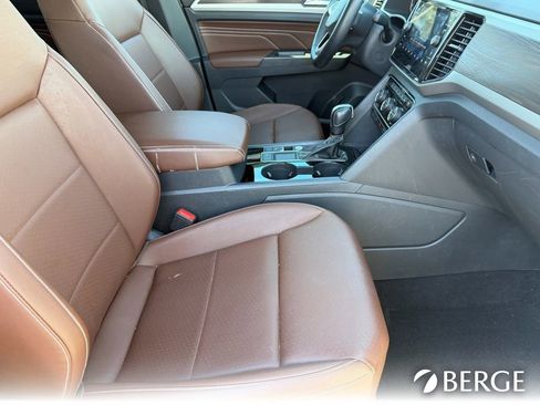Used 2023 Volkswagen Atlas SE image 13