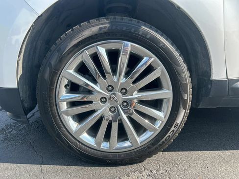 Used 2013 Lincoln MKX AWD image 28