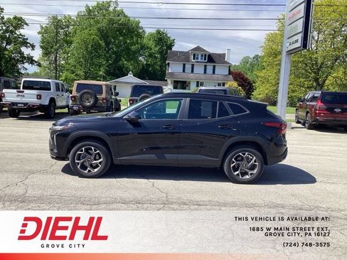 Certified 2024 Chevrolet Trax LT w/ Driver Confidence Package FWD image 4