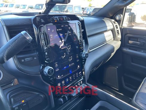 Used 2021 RAM 2500 Limited AWD/4WD image 35