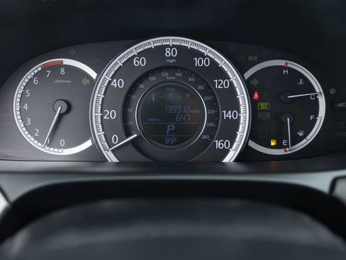 Used 2014 Honda Accord LX image 31