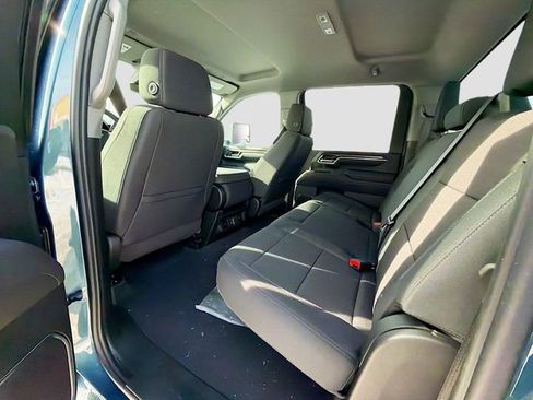 New 2026 Chevrolet Silverado 2500 LT w/ Convenience Package image 24