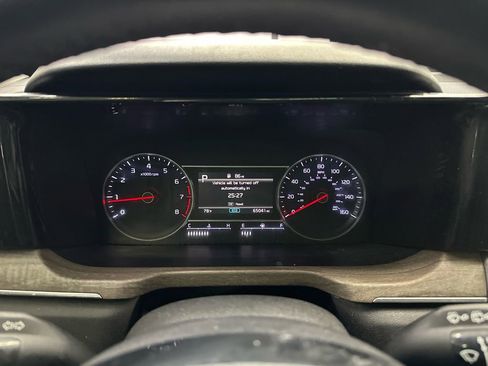 Used 2022 Kia Sorento EX w/ Panoramic Sunroof Package FWD image 26