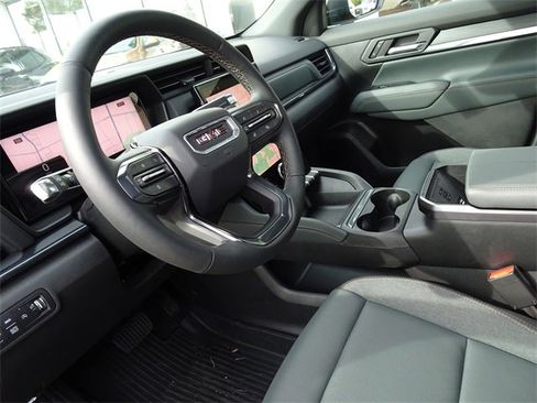 New 2026 GMC Terrain AT4 w/ Convenience Package III image 12