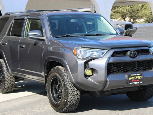 Used 2019 Toyota 4Runner SR5 w/ Wilderness Package RWD image 3