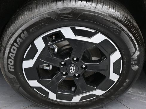 Used 2025 Hyundai Santa Fe SEL w/ Tow & Go Package image 32