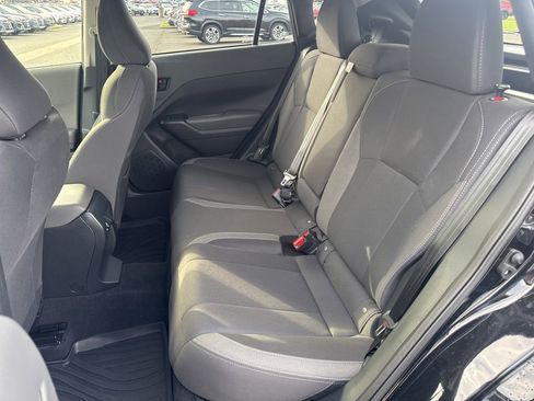 Certified 2025 Subaru Crosstrek 2.0i Premium image 11
