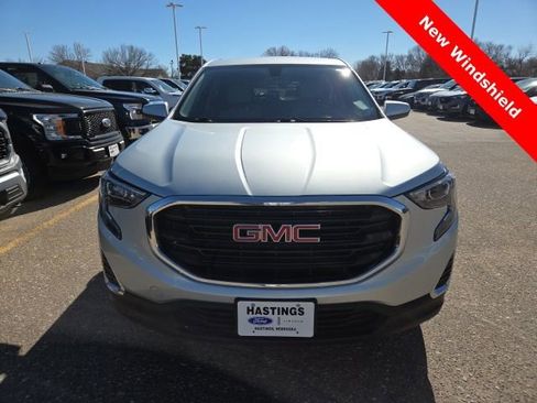 Used 2018 GMC Terrain SLE image 10