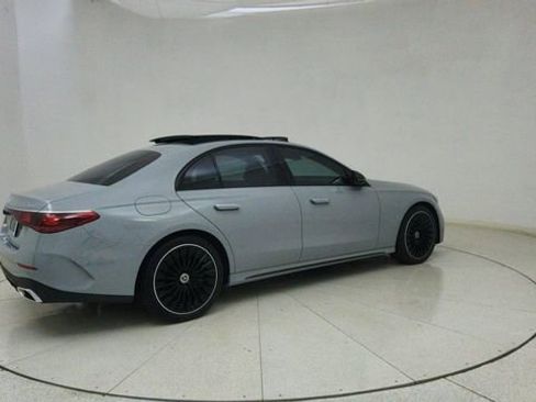 Used 2024 Mercedes-Benz E 350 4MATIC Sedan image 68