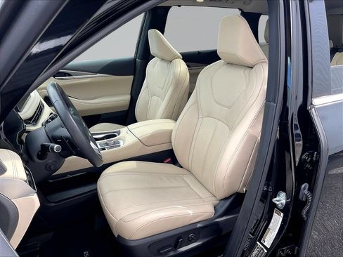Used 2025 INFINITI QX60 Luxe AWD/4WD image 23