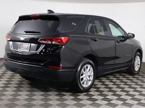 Used 2024 Chevrolet Equinox LS w/ LS Convenience Package FWD image 7
