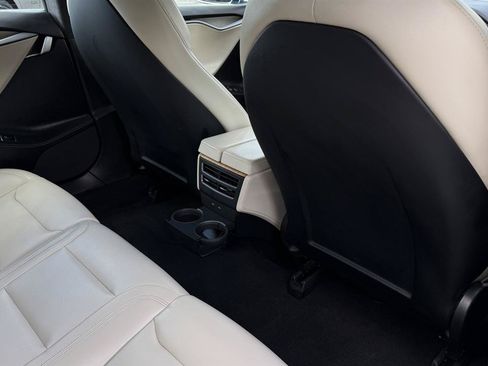 Used 2020 Tesla Model S Long Range AWD/4WD image 36