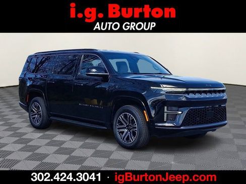 New 2026 Jeep Grand Wagoneer L 4WD image 1