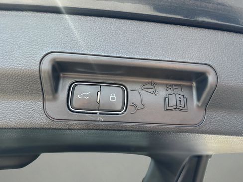 Used 2023 Ford Explorer ST w/ Equipment Group 401A AWD/4WD image 19