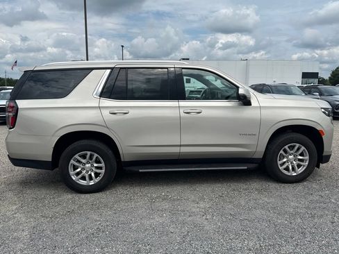 Used 2023 Chevrolet Tahoe LT w/ Luxury Package AWD/4WD image 8