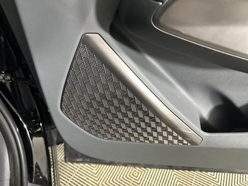 Used 2024 Kia EV9 Wind image 29