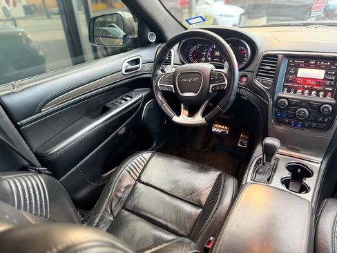Used 2017 Jeep Grand Cherokee SRT AWD/4WD image 20