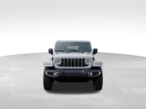 New 2025 Jeep Wrangler Unlimited Sahara AWD/4WD image 6