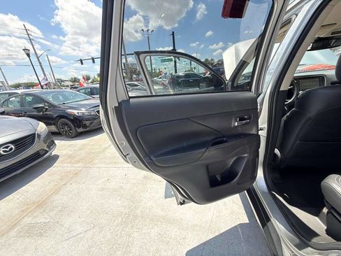 Used 2020 Mitsubishi Outlander SEL FWD image 16
