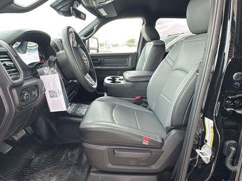 New 2026 RAM 3500 Tradesman w/ Chrome Appearance Group A AWD/4WD image 9