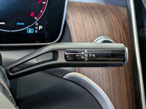 Used 2026 Mercedes-Benz GLC 300 image 12