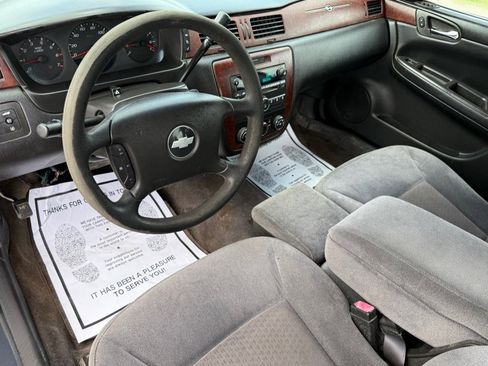 Used 2008 Chevrolet Impala LS FWD image 9