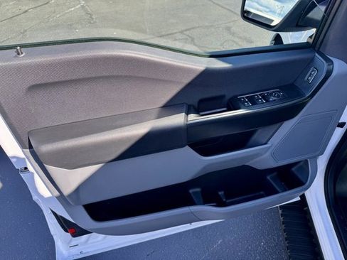 Used 2023 Ford F150 XL w/ Trailer Tow Package image 19