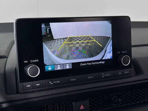 Used 2025 Honda CR-V LX image 16