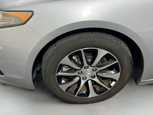 Used 2017 Acura TLX image 13