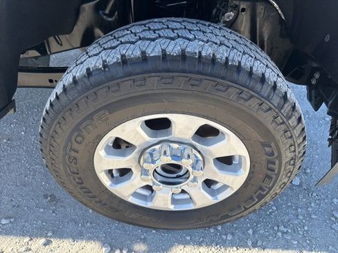 Used 2024 Ford F250 XLT w/ FX4 Off-Road Package image 30