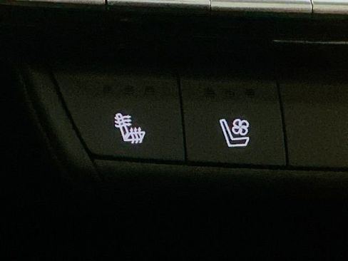 Used 2024 Cadillac XT4 Sport FWD image 20