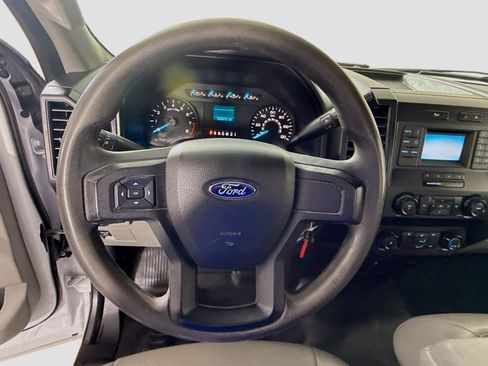 Used 2019 Ford F150 XL w/ Trailer Tow Package RWD image 13