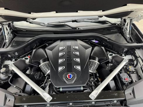 Used 2024 BMW ALPINA XB7 AWD/4WD image 68