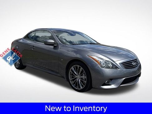 Used 2014 INFINITI Q60 Convertible w/ Premium Package RWD image 1