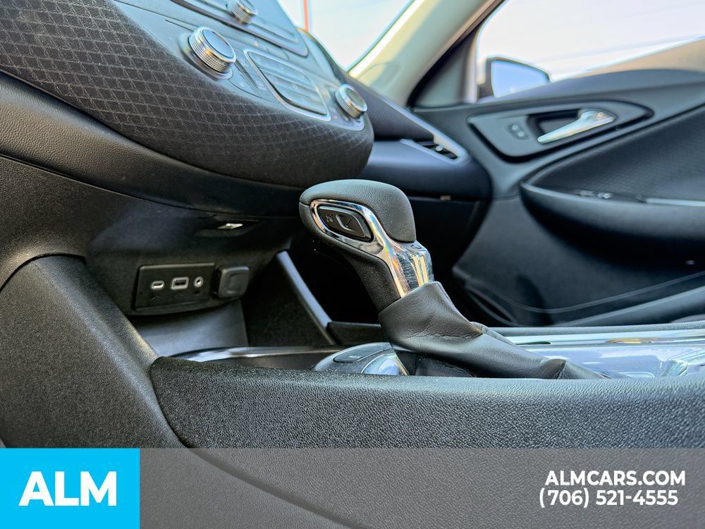 Used 2024 Chevrolet Malibu LT FWD image 22