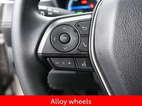 Used 2024 Toyota Venza LE AWD/4WD image 19