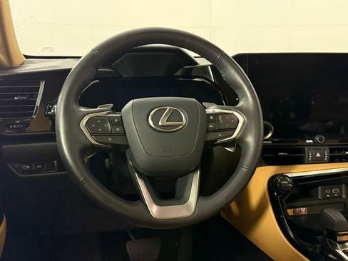 Used 2025 Lexus NX 350 AWD w/ Premium Package image 26