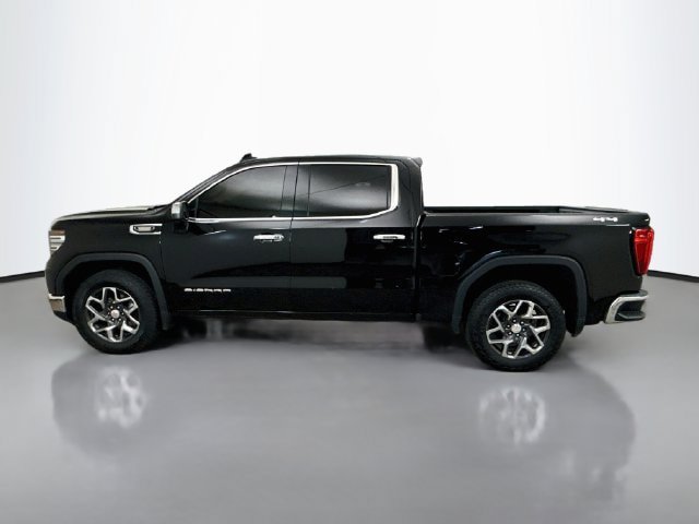 Used 2024 GMC Sierra 1500 SLT AWD/4WD image 4