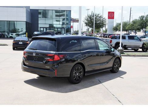 Used 2025 Honda Odyssey Sport-L image 5