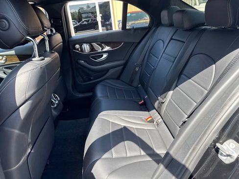Used 2020 Mercedes-Benz C 300 Sedan w/ Premium Package image 6