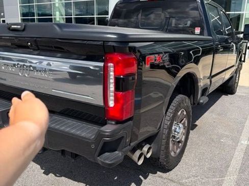 Used 2024 Ford F350 King Ranch AWD/4WD image 17