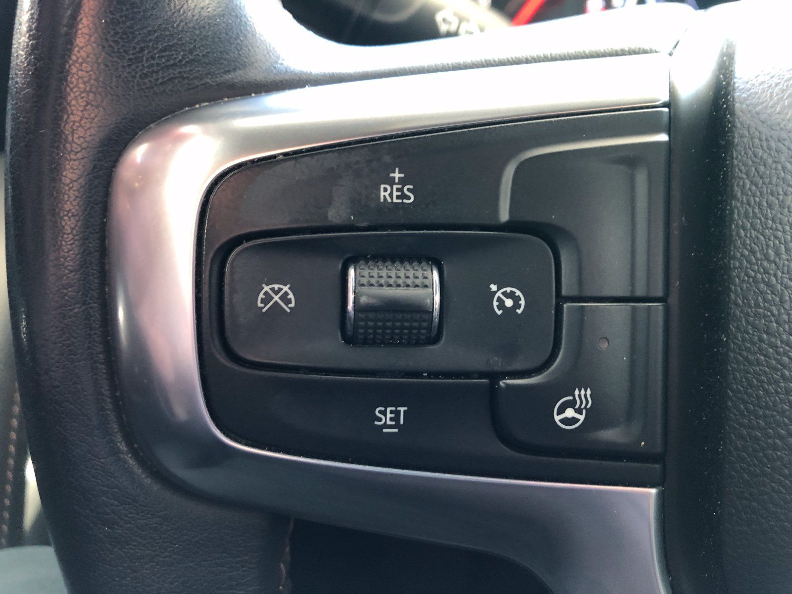 Used 2020 Chevrolet Blazer Premier FWD image 34