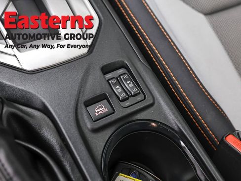 Used 2021 Subaru Crosstrek 2.0i Premium w/ Moonroof Package image 22