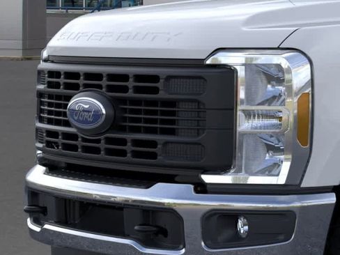 New 2026 Ford F350 4x4 SuperCab Super Duty image 18