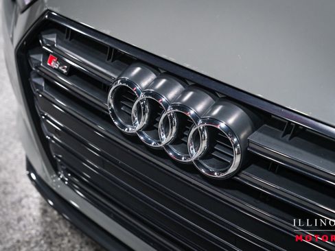 Used 2019 Audi S4 Premium Plus w/ Premium Plus Package AWD/4WD image 13