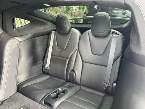 Used 2023 Tesla Model X AWD/4WD image 8