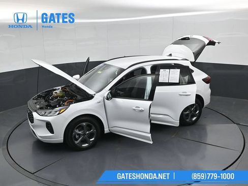 Used 2023 Ford Escape ST-Line Select AWD/4WD image 53