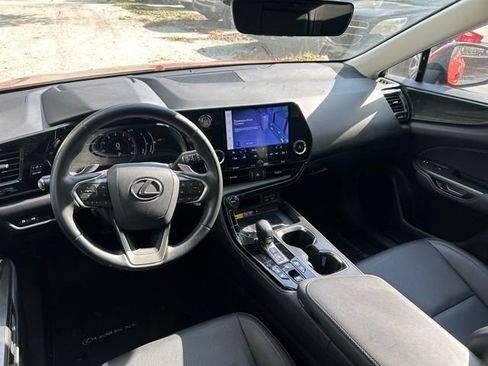 Used 2022 Lexus NX 350 AWD image 11