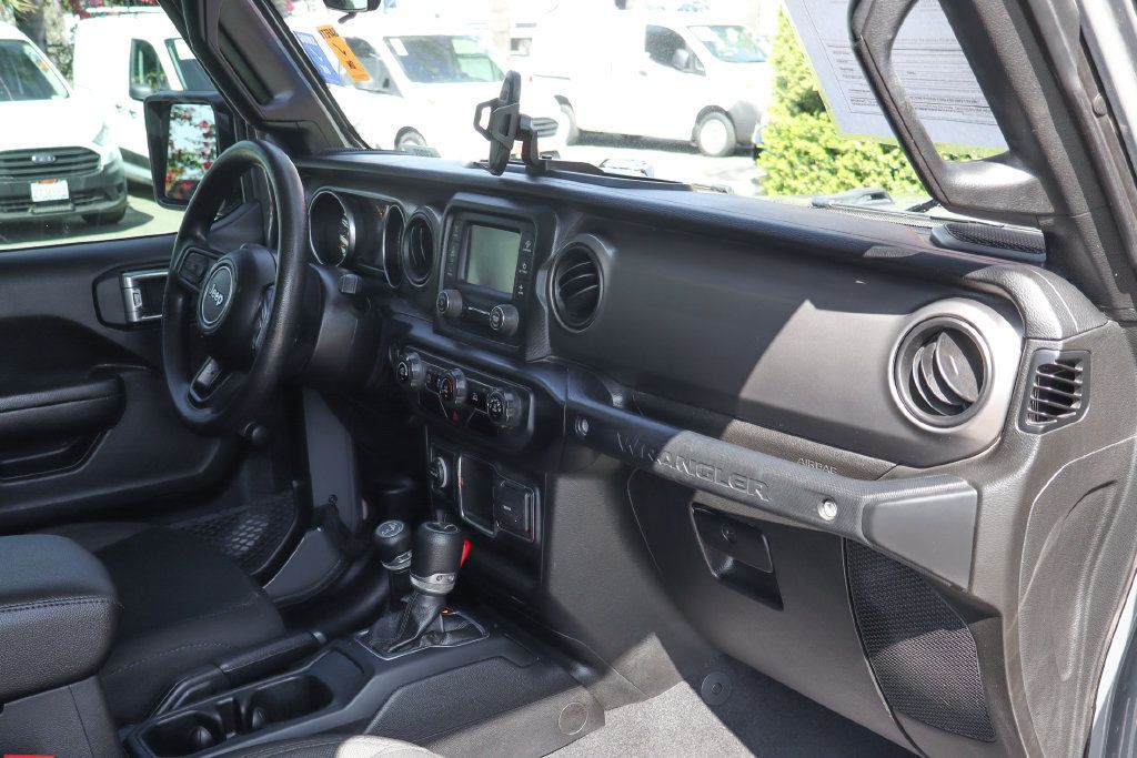 Used 2021 Jeep Wrangler Sport AWD/4WD image 34
