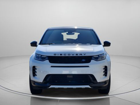 Certified 2025 Land Rover Discovery Sport Dynamic SE AWD/4WD image 6